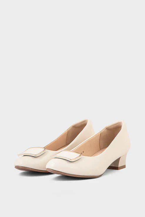 Formal Court Shoes Ivory for sale